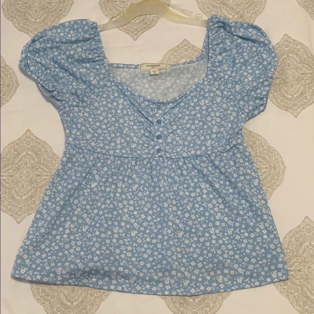 No Comment  Blue Floral bubble sleeve Top